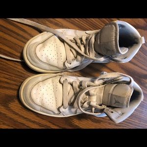 White Retro Jordan 1 Kids Size 1Y